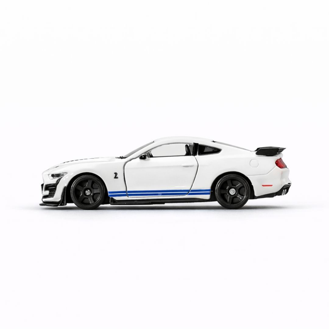Bburago 2020 Ford Mustang Shelby GT500 – White | 1:64 Scale Die-Cast Muscle Car Model