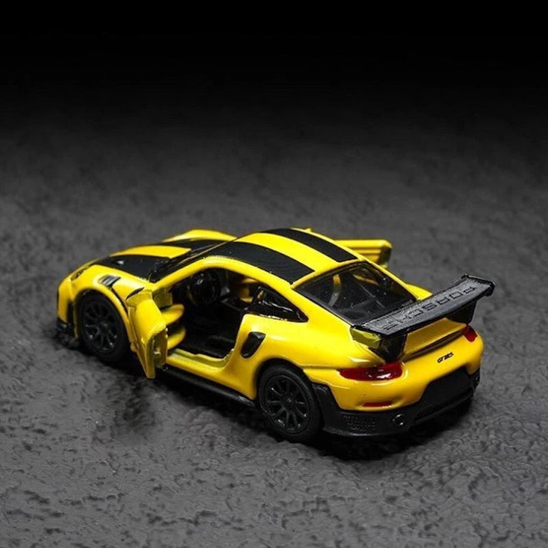 Bburago Porsche 911 GT2 RS Yellow - 1 : 64 Diecast Scale Model